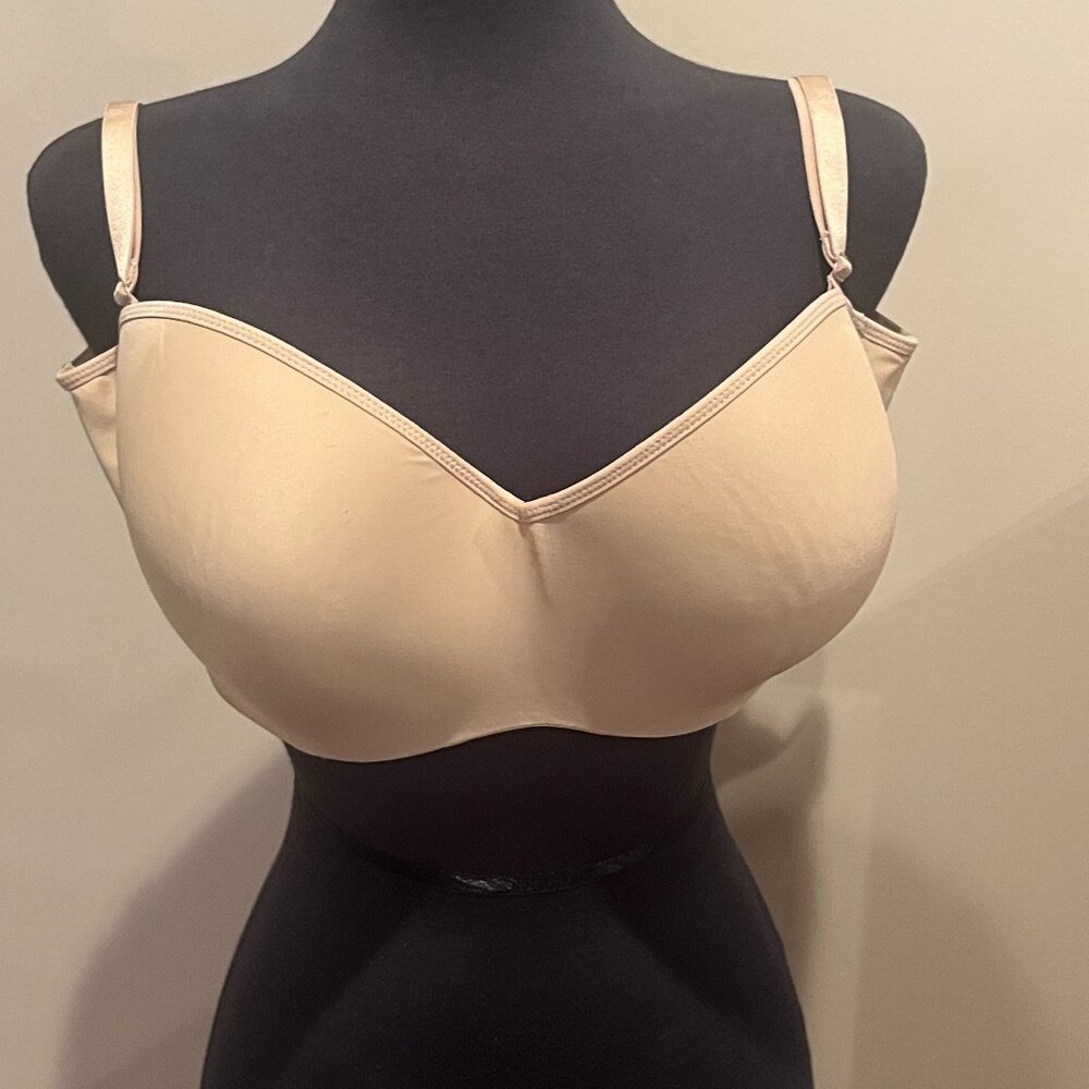 PRICE DROP - Maidenform Bra
